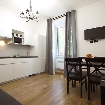 Milizie Holiday House Рим Экстерьер фото